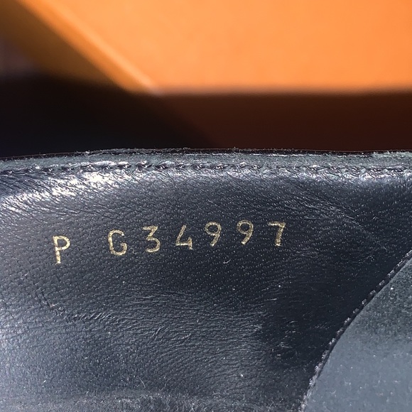 Chanel Shoes size 37C, Made in Italy - Picture 5 of 6